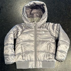 Like New! The North Face Toddler Hey Mama Bomba Silver Puffer Jacket 4T